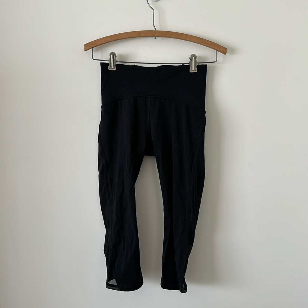 Lululemon Cropped Leggings Size 4